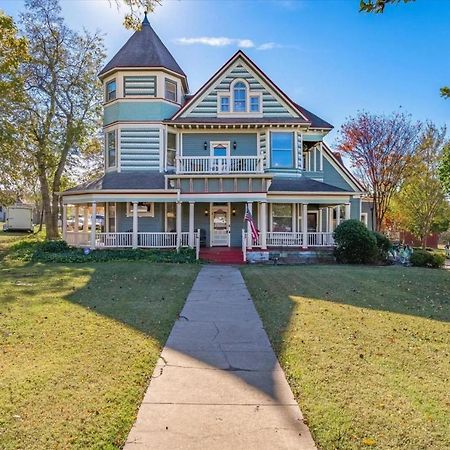 Four Winds Victorian Venue & Suites Bonham Dış mekan fotoğraf