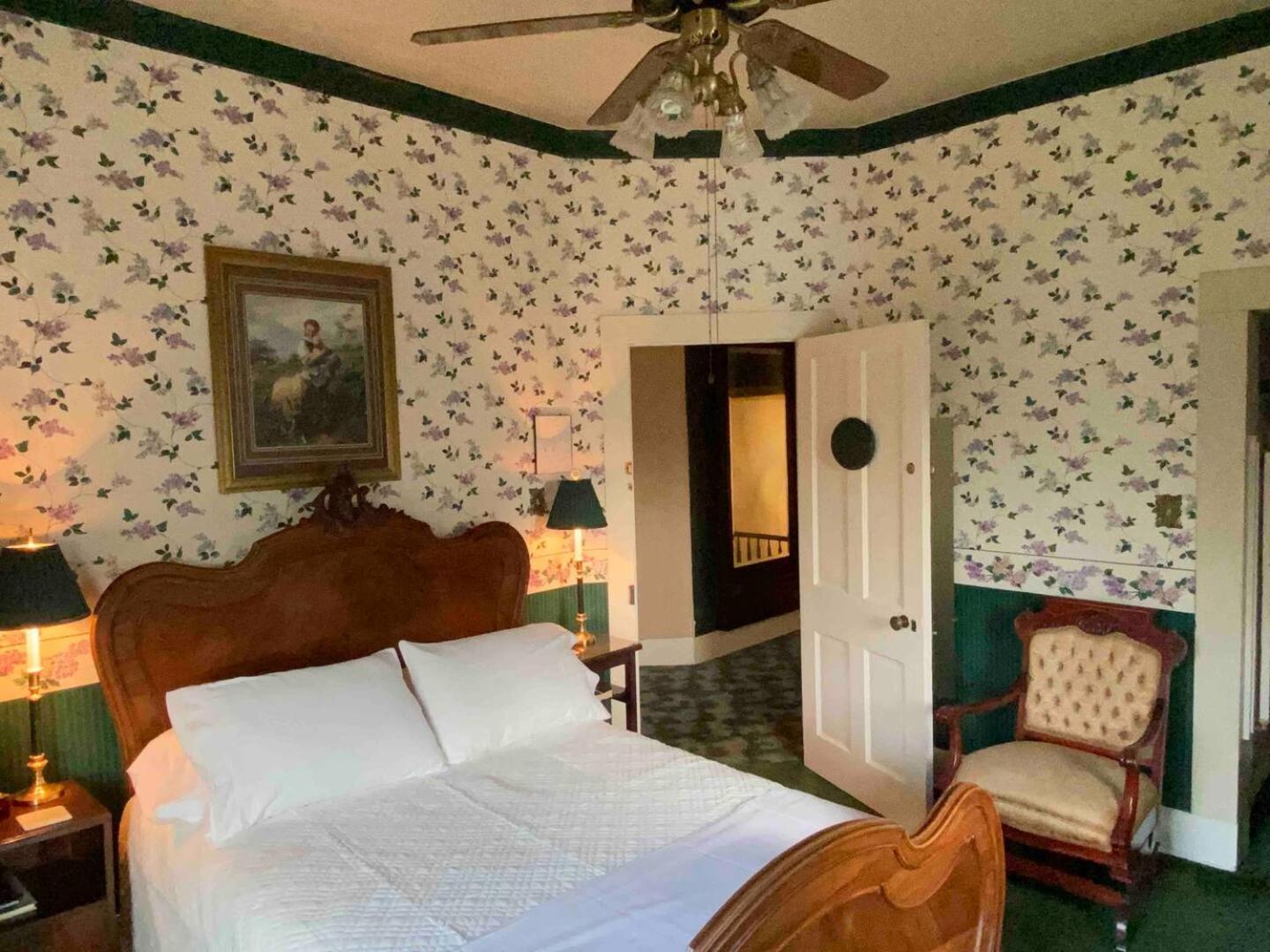 Four Winds Victorian Venue & Suites Bonham Dış mekan fotoğraf